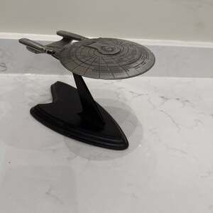 Franklin Mint 1991 Star Trek TNG USS Enterprise NCC-1701-D Pewter Display